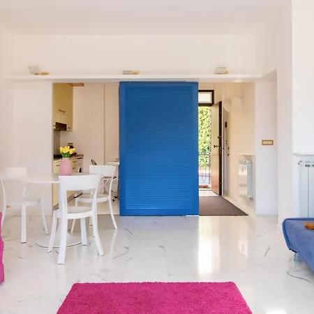 Blue Door *