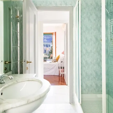 Appartement Blue Door