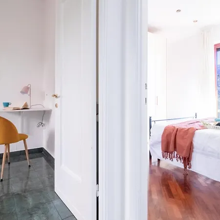 Apartment Blue Door *